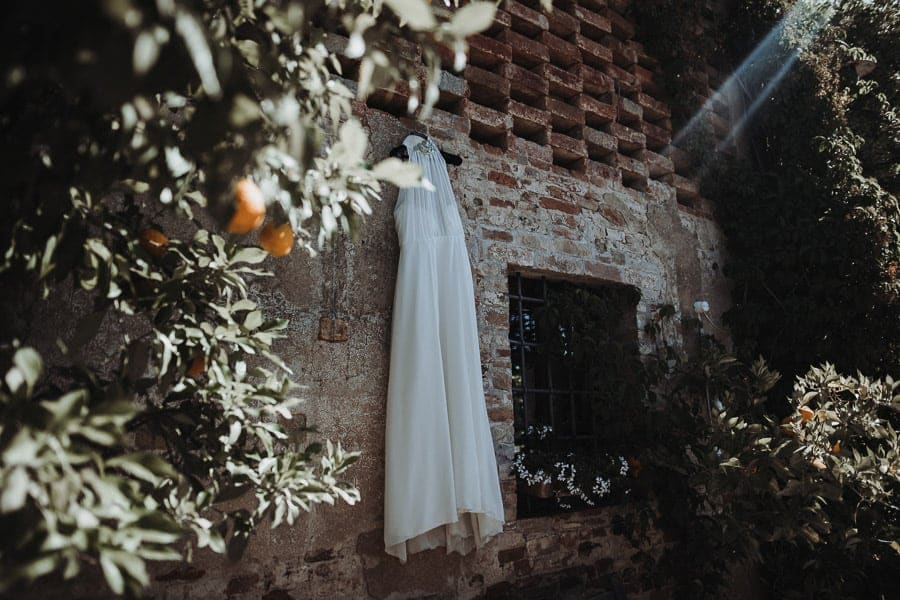 Brautkleid in der Toskana Hochzeit