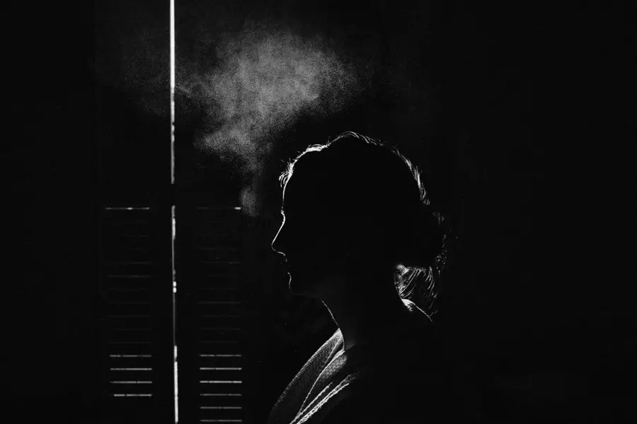 getting ready braut Haarspray Sven Hebbinghaus Hochzeitsfotograf Düsseldorf Köln