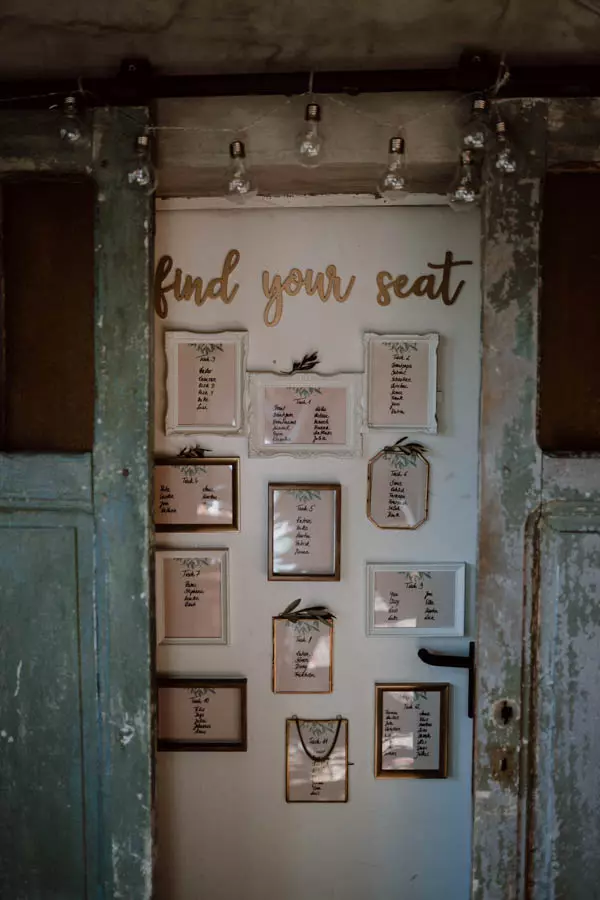 Find your Seat Boho Hochzeit Rarehouse Frechen Köln Hochzeitsfotograf Sven Hebbinghaus